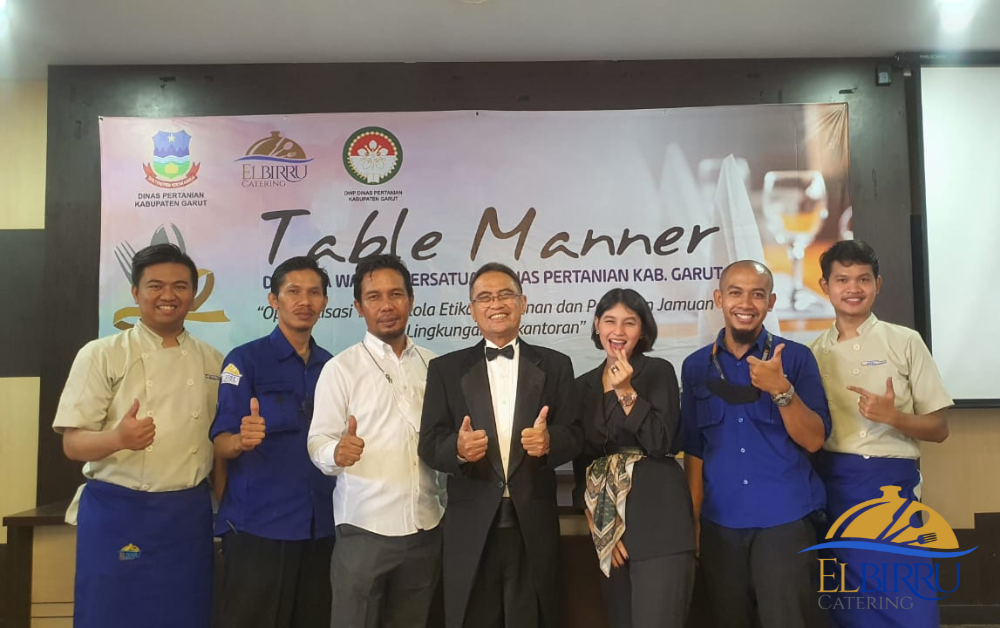 Table Manner Elbirru Catering (1)