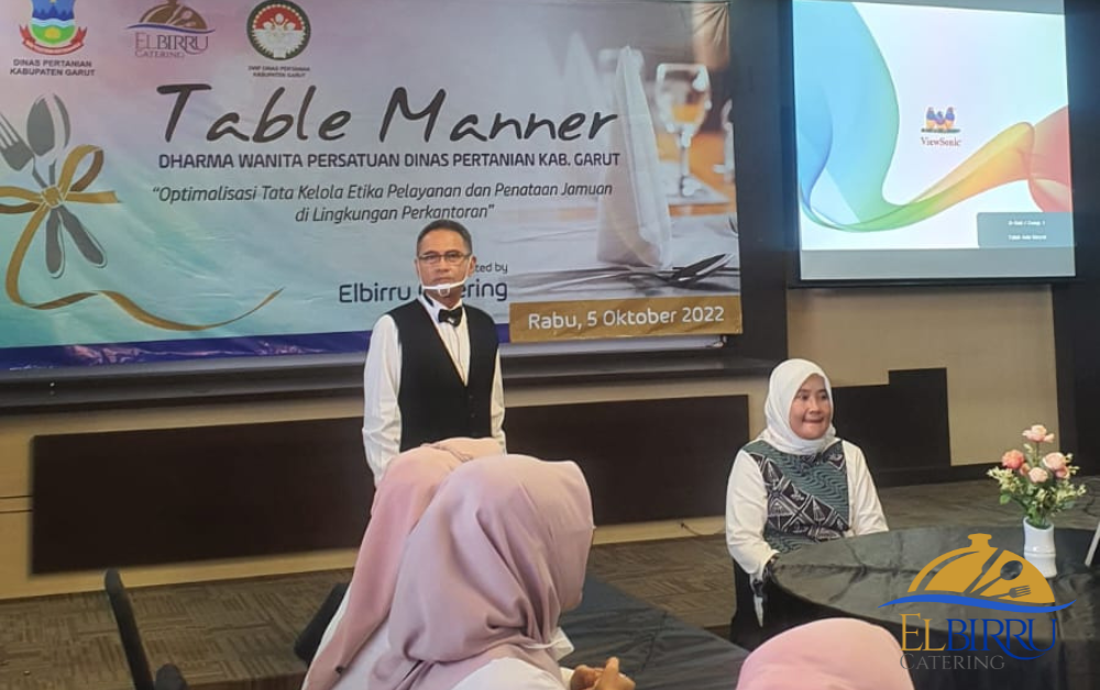 Table Manner Elbirru Catering (1)